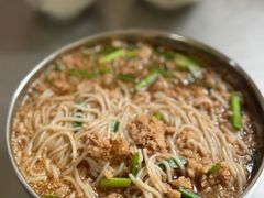 -正宗杨记普洱酸醋米线(总店)