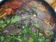 牛肉粉丝汤-牛煎里牛肉煎包淮南牛肉汤(广东路店)