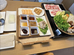 -爱陪伴尊享月子中心(国际店)