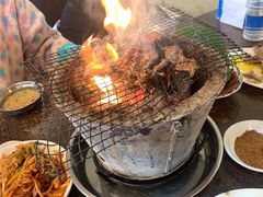 -韩风烤牛肉冷面店