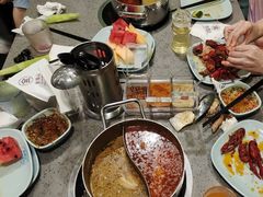 -金滏山烤肉·海鲜·火锅自助餐厅(襄阳万达店)