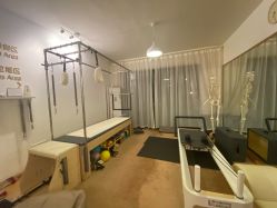 -彤竹瑜伽普拉提馆·女子孕产健身会所