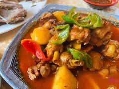 新疆大盘鸡-维吾尔餐厅(宜山路店)