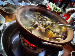 石橄榄炖鸡-洪大厨鸡煲(福田店)