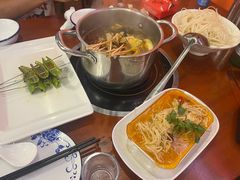 -老何太太鹤岗小串·团建聚餐(龙华店)