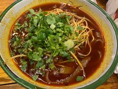 -拈签一笑黄牛肉辣卤串串