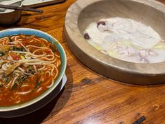 -滇香肴·云南菜蒸汽石锅鱼(云南北路店)