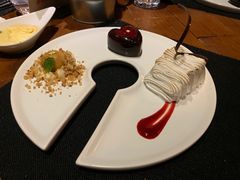 甜品拼盘-AZUL by FUEL蓝色·法式酒馆(琶醍店)