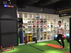 -VLines耀能运动24小时·月付制健身(京广桥店)