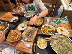 -云阿蛮云南生烫牛肉米线(奉贤路店)