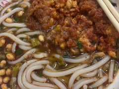 -覃肥叔桂林米粉(粮道街店)