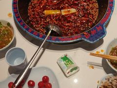 -何师傅美蛙鱼头(汉街店)