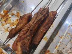 -马克力木手抓炕锅烤羊肉(盐湖一小区店)