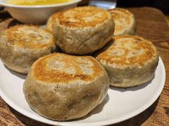 -清真吴记门钉肉饼·喜多利