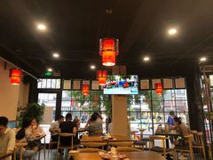 大堂-楚媚娘炭火蛙锅(宽厚里店)