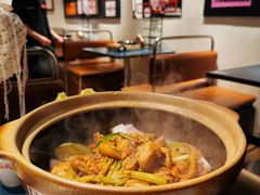 -邹开喜·小海鲜醉鸡煲·潮汕鲜切牛肉店(襄阳北路店)