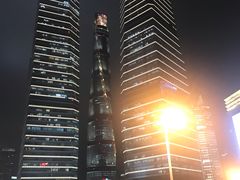 -陆家嘴空中步行连廊
