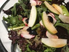 青梨拌菜-小吊梨汤·北京菜·烤鸭(鸟巢店)