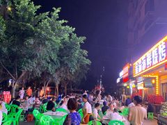 -金渝海鲜烧烤万州烤鱼店