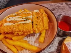 -芭莉与彩虹西餐厅(成都合生汇店)