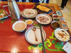 -格日勒阿妈蒙古厨房(大召店)