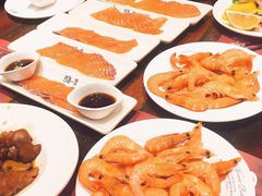 -四海一家自助餐(益田假日广场店)