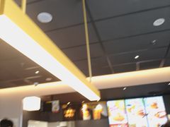 -麦当劳(欢乐谷店)