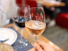 桃红葡萄酒-LA MAISON公鸡和龙(蛇口店)