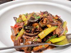 -辛香味烧鱼馆·非遗技艺·排骨红烧肉(光谷医药园店)