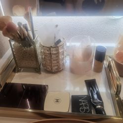 -Hi Beauty Skin 科技美肤中心