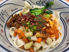 -陇上秦轩西安biangbiang面(朝龙汇店)