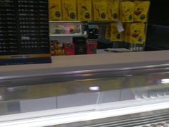 -周黑鸭(北京南站七店)