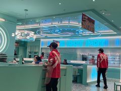 -季季红火锅(柳州城中万达二店)