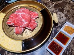 -猪啊牛呀羊啊铜盘烤肉(正大广场店)