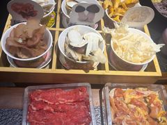 -菌自由丨野生菌火锅特色庭院餐厅(丽江古城店)