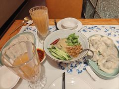 -东方饺子王(新阳路店)