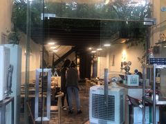 门面-月半小炉焖烤