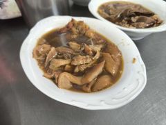 -Kha Mu Charoensang(Silom)