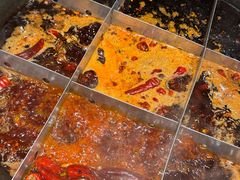 -周小明火锅(黑金冠社区店)