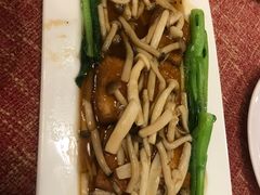 鲍汁珍菌扒豆腐-徐记私厨(半淞园路店)