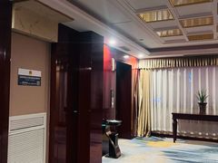 -东北大厦酒店(沈阳北站青年大街店)