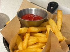 -必胜客(WOW阿罗海店)