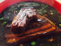 -小龙大肉面馆