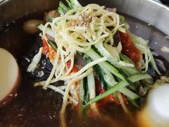 -服务大楼冷面(延大店)