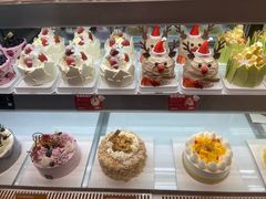 -罗森尼娜(德思勤店)