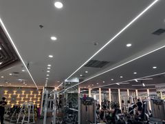 -美航国际健身(北京华联店)