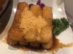 -三人行骨头王火锅(长寿店)