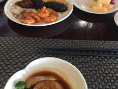 -荣誉国际酒店-云顶旋转餐厅