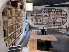 -钟书阁(珍园店)