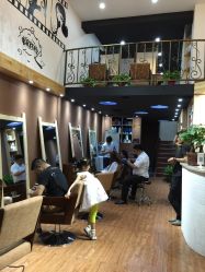 -明洞造型精品烫染